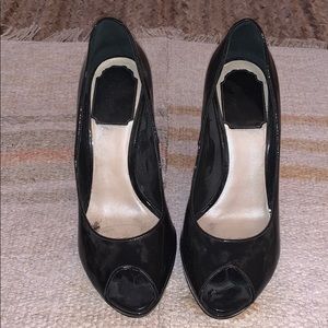 AUTHENTIC Christian Dior Peeptoe Pump